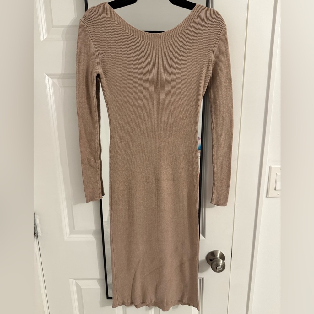 Elegant Tan Long Sleeve Knitted Dress